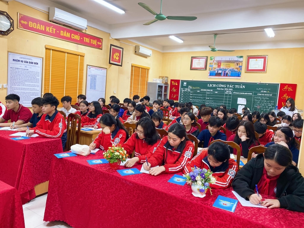 Lớp cảm tình đoàn năm học 2024-2025