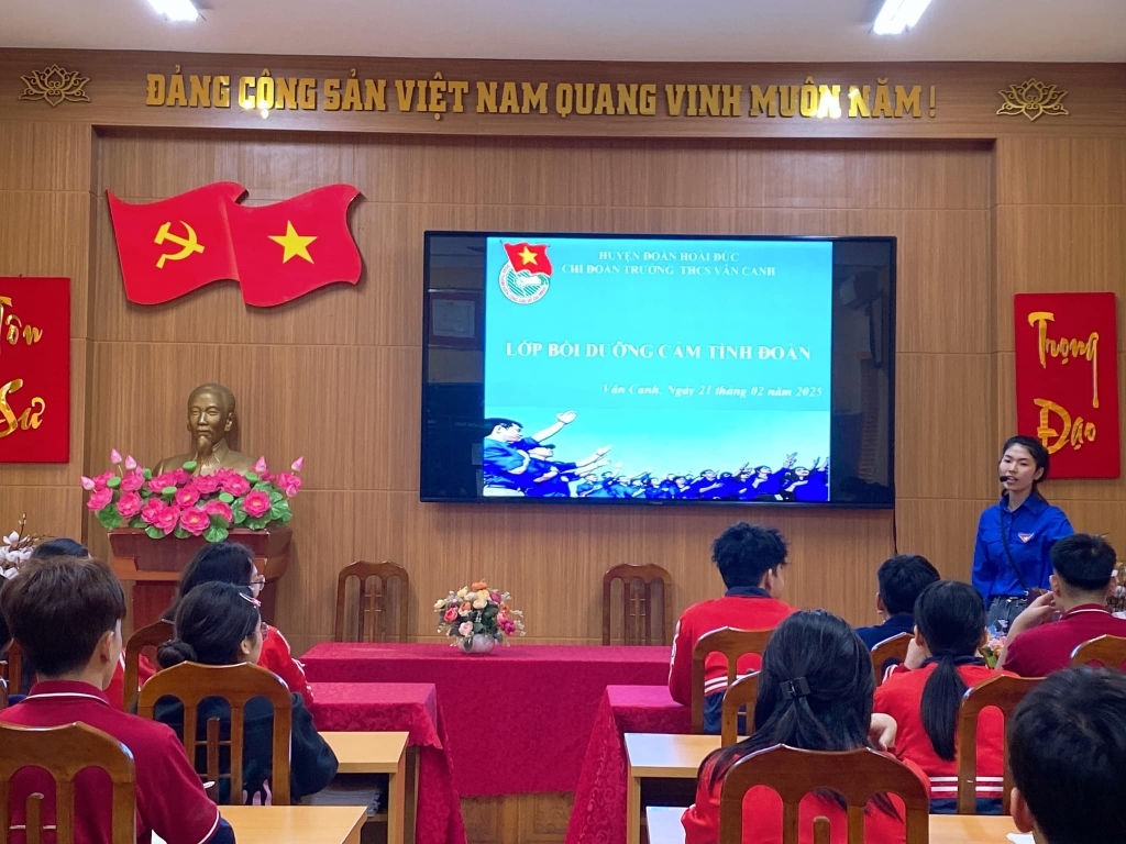 Lớp cảm tình đoàn năm học 2024-2025
