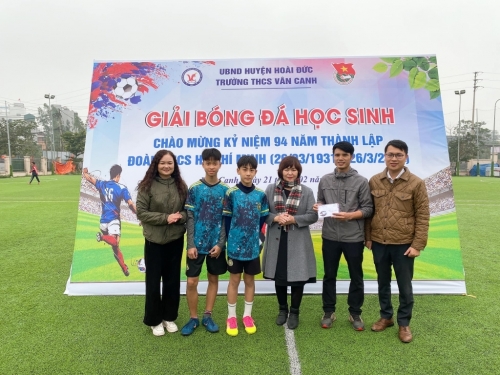 Lễ khai mạc giải bóng đá học sinh năm học 2024 - 2025