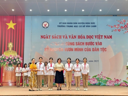 Ngày sách và văn hoá đọc Việt Nam- Cùng sách bước vào kỷ nguyên vươn mình của dân tộc