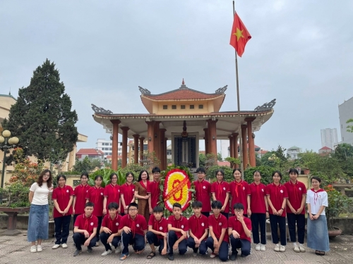 Chào mừng kỷ niệm 50 năm ngày giải phóng miền nam, thống nhất đất nước (30/4/1975 - 30/4/2025)