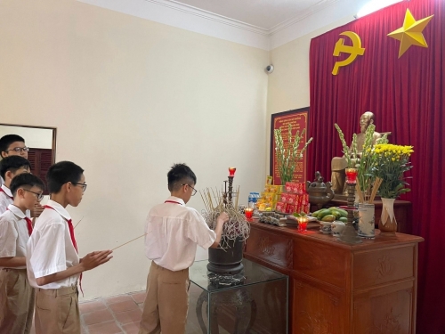 Chào mừng kỷ niệm 50 năm ngày giải phóng miền nam, thống nhất đất nước (30/4/1975 - 30/4/2025)