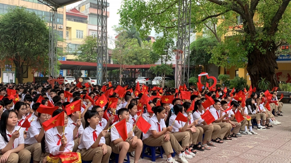 Chào mừng kỷ niệm 50 năm ngày giải phóng miền nam, thống nhất đất nước (30/4/1975 - 30/4/2025)