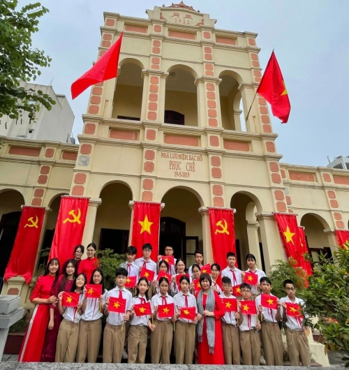 Chào mừng kỷ niệm 50 năm ngày giải phóng miền nam, thống nhất đất nước (30/4/1975 - 30/4/2025)