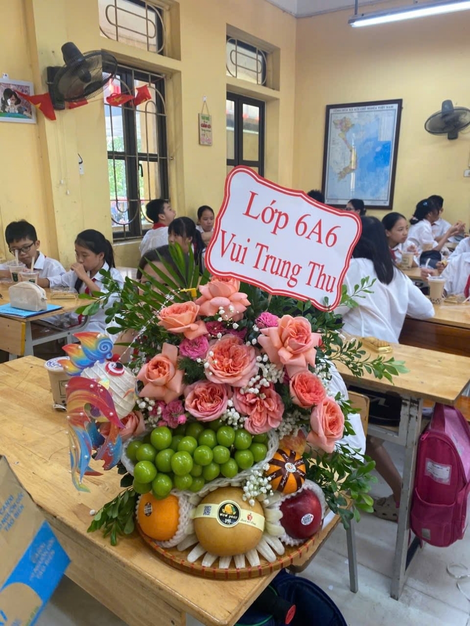 Tết trung thu ấm áp trong từng lớp học của trường THCS Vân Canh