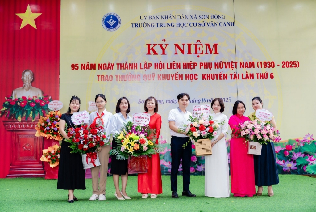 Kỉ niệm 95 năm ngày thành lập Hội Liên hiệp phụ nữ Việt Nam, trao thưởng khuyến học, khuyến tài