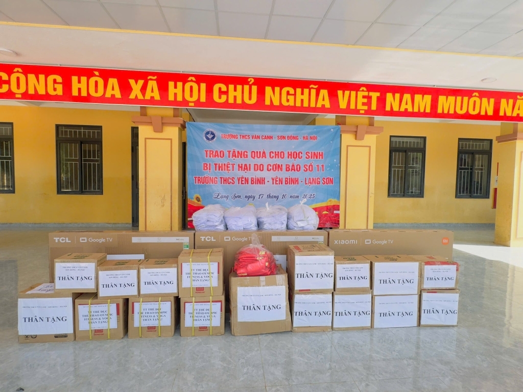 Chung tay cùng học sinh vùng lũ – lan tỏa yêu thương từ trường THCS Vân Canh