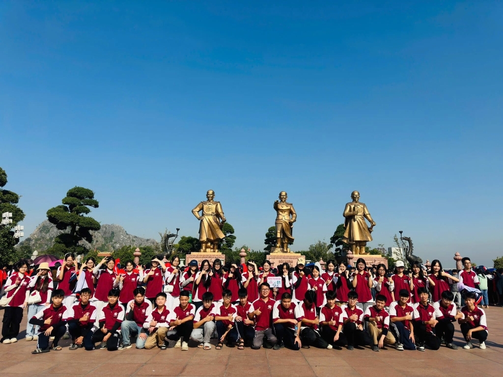 HĐTN tại di tích quốc gia đặc biệt Bạch Đằng giang - Hải Phòng và công viên Rồng - Quảng Ninh