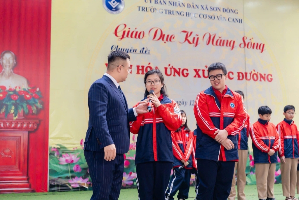 Chuyên đề giáo dục kỹ năng sống “Văn hoá ứng xử học đường”