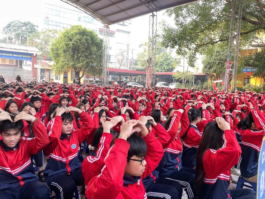 Chuyên đề giáo dục kỹ năng sống “Văn hoá ứng xử học đường”