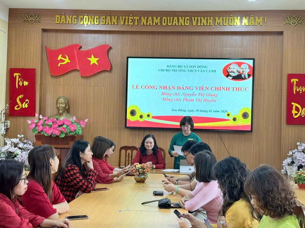 Lễ công nhận Đảng viên chính thức