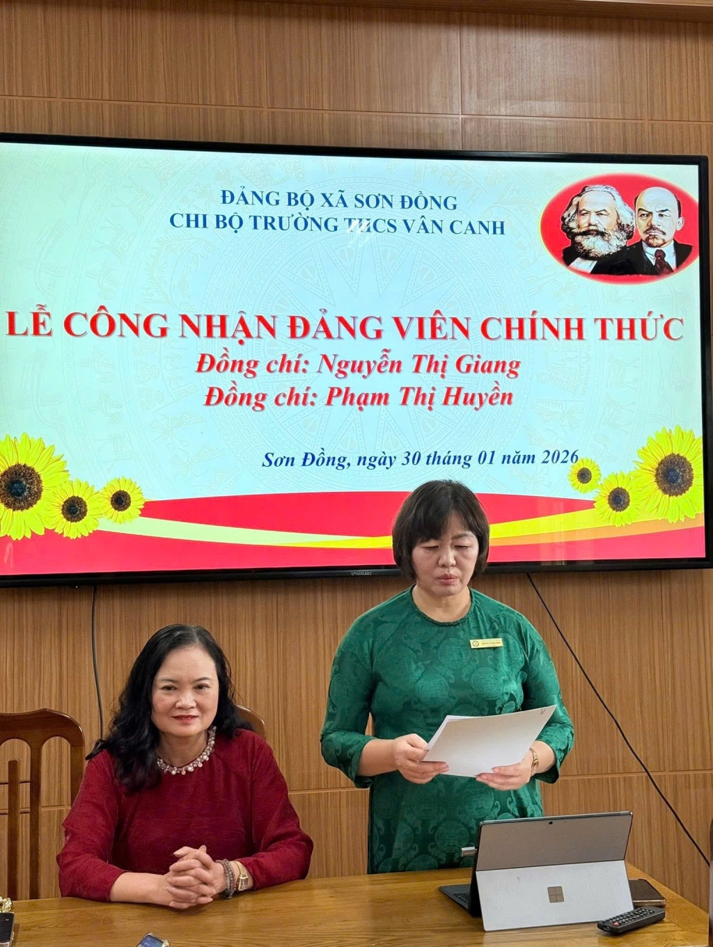 Lễ công nhận Đảng viên chính thức