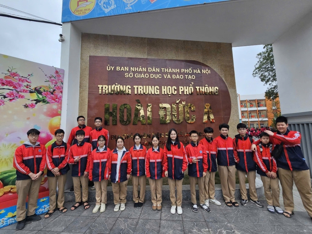 Tham gia ngày hội STEM trường THPT Hoài Đức A