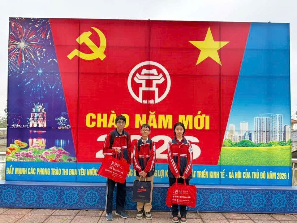 Trao yêu thương – tiếp bước đến trường