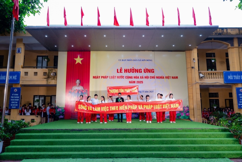 Lễ hưởng ứng “Ngày Pháp luật nước Cộng hoà xã hội chủ nghĩa Việt Nam” năm 2025