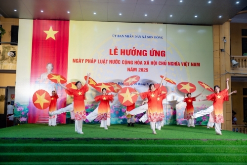 Lễ hưởng ứng “Ngày Pháp luật nước Cộng hoà xã hội chủ nghĩa Việt Nam” năm 2025