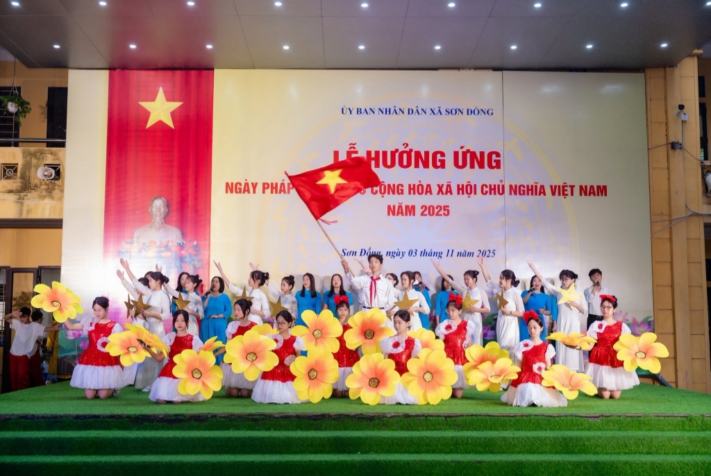 Lễ hưởng ứng “Ngày Pháp luật nước Cộng hoà xã hội chủ nghĩa Việt Nam” năm 2025