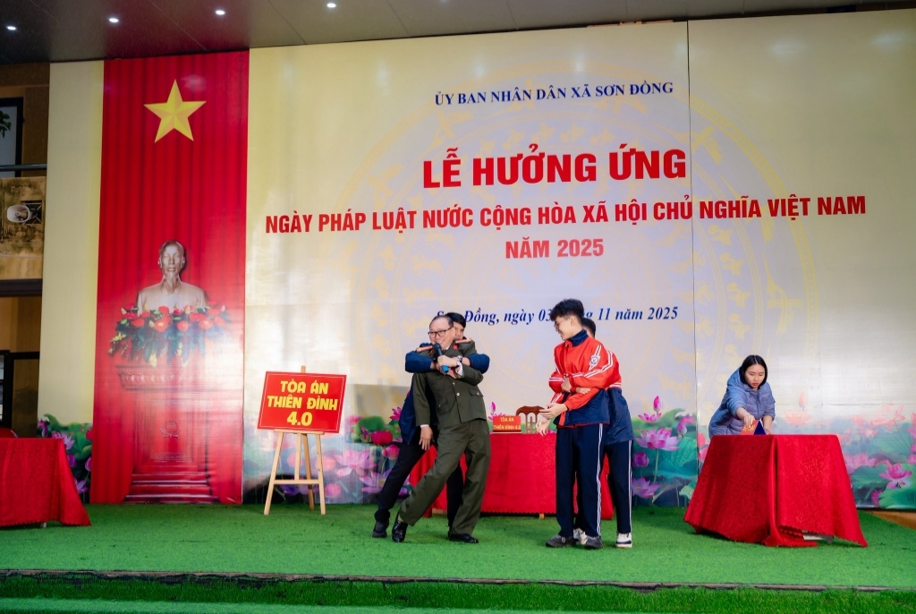 Lễ hưởng ứng “Ngày Pháp luật nước Cộng hoà xã hội chủ nghĩa Việt Nam” năm 2025