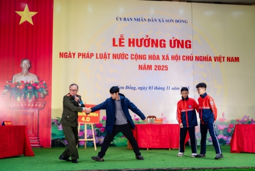 Lễ hưởng ứng “Ngày Pháp luật nước Cộng hoà xã hội chủ nghĩa Việt Nam” năm 2025