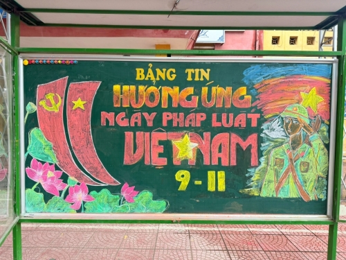 Lễ hưởng ứng “Ngày Pháp luật nước Cộng hoà xã hội chủ nghĩa Việt Nam” năm 2025