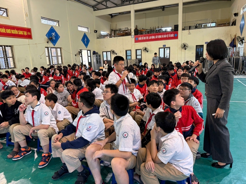 Truyền thông chăm sóc sức khỏe sinh sản vị thành niên, giáo dục giới tính cho học sinh