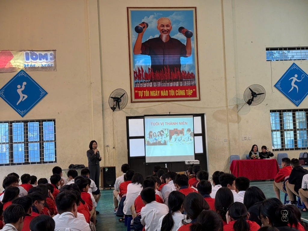 Truyền thông chăm sóc sức khỏe sinh sản vị thành niên, giáo dục giới tính cho học sinh