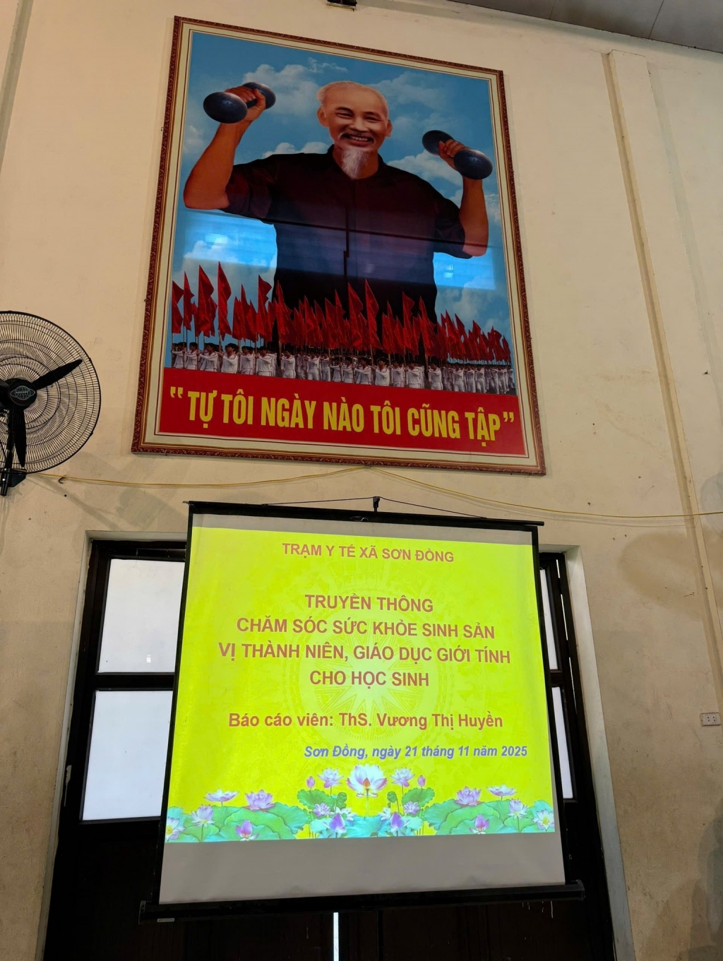 Truyền thông chăm sóc sức khỏe sinh sản vị thành niên, giáo dục giới tính cho học sinh