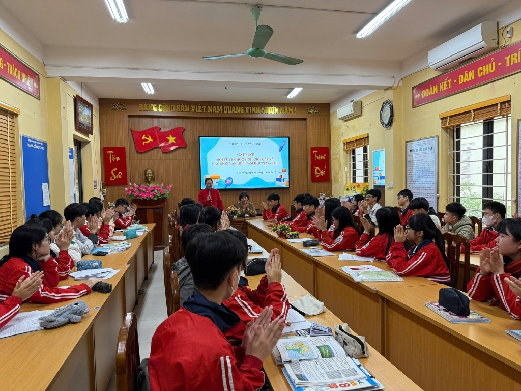 Gặp mặt đội tuyển học sinh giỏi cấp xã các môn văn hoá năm học 2025–2026