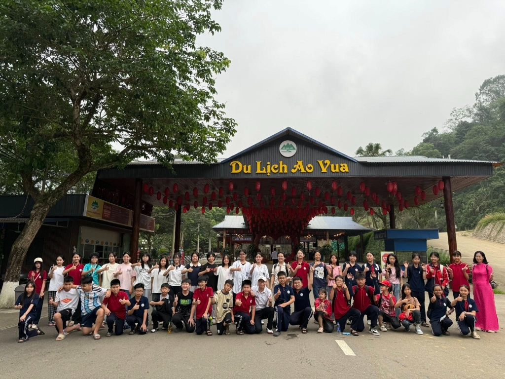 🌻☀️ Hoạt động trải nghiệm tại khu di tích thành cổ Sơn Tây và khu du lịch Ao Vua ☀️🌻