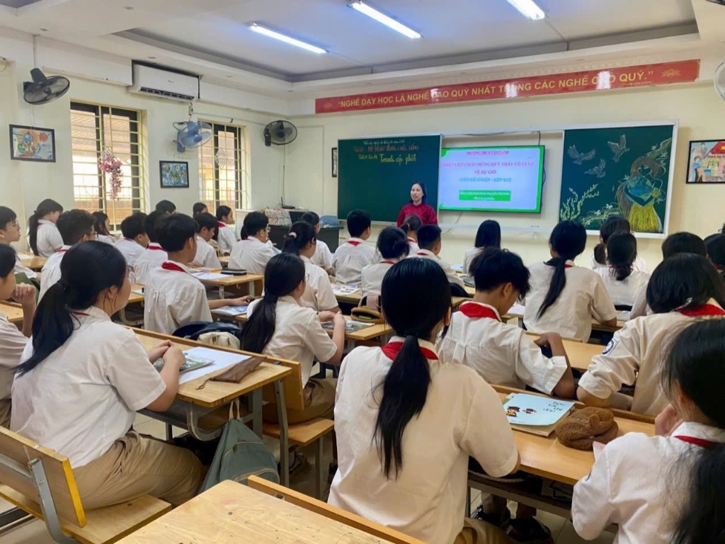 👩‍🏫👩‍🏫 Hội thi giáo viên dạy giỏi xã Sơn Đồng năm học 2025-2026 👩‍🏫👩‍🏫