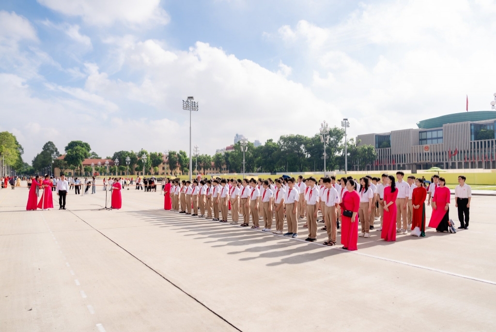Lễ báo công dâng Bác tại Lăng Chủ tịch Hồ Chí Minh năm 2025