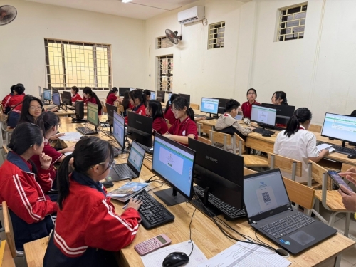 Học sinh trường thcs vân canh tham gia đấu trường vioedu cấp xã