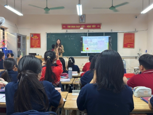 Dự giờ môn tiếng trung tại lớp 6a3 – bài: số đếm