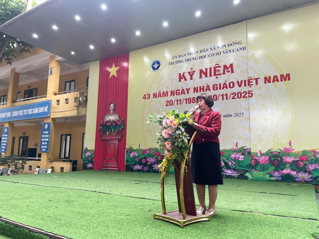 Rực rỡ sắc cờ – Lan tỏa tinh thần thi đua Vân Canh