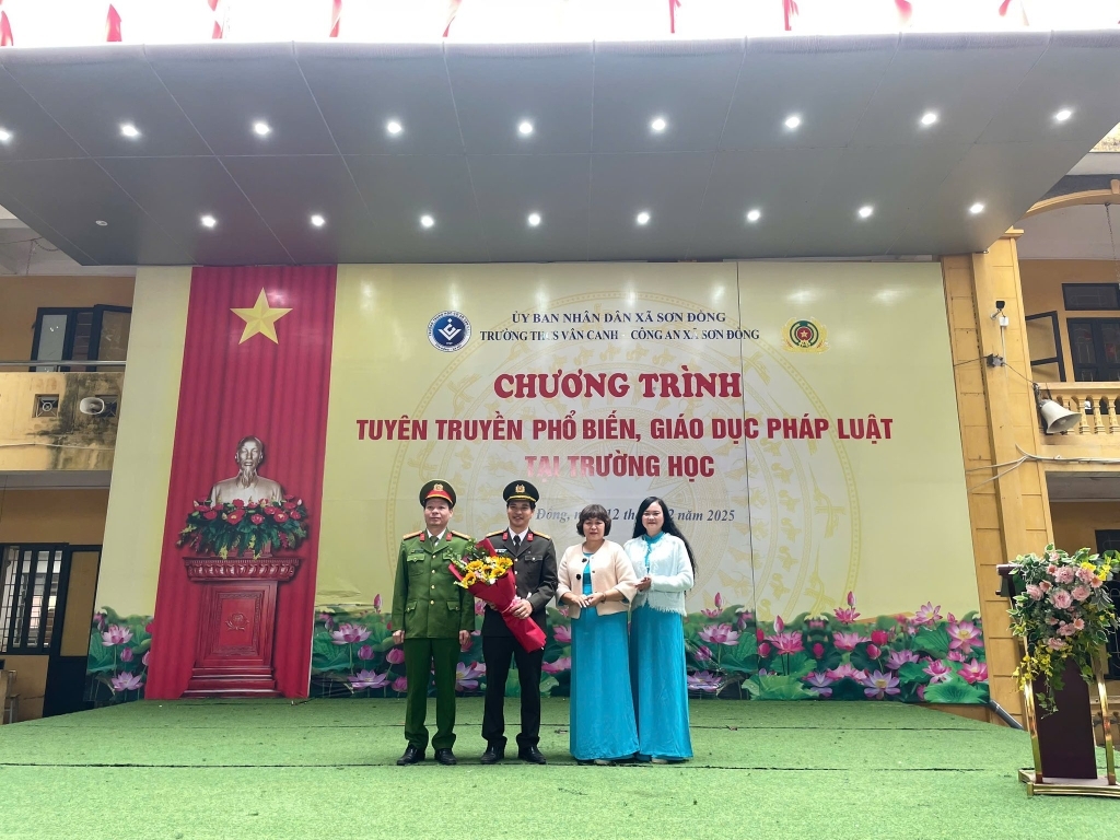 Tuyên truyền, phổ biến giáo dục pháp luật tại Trường THCS Vân Canh