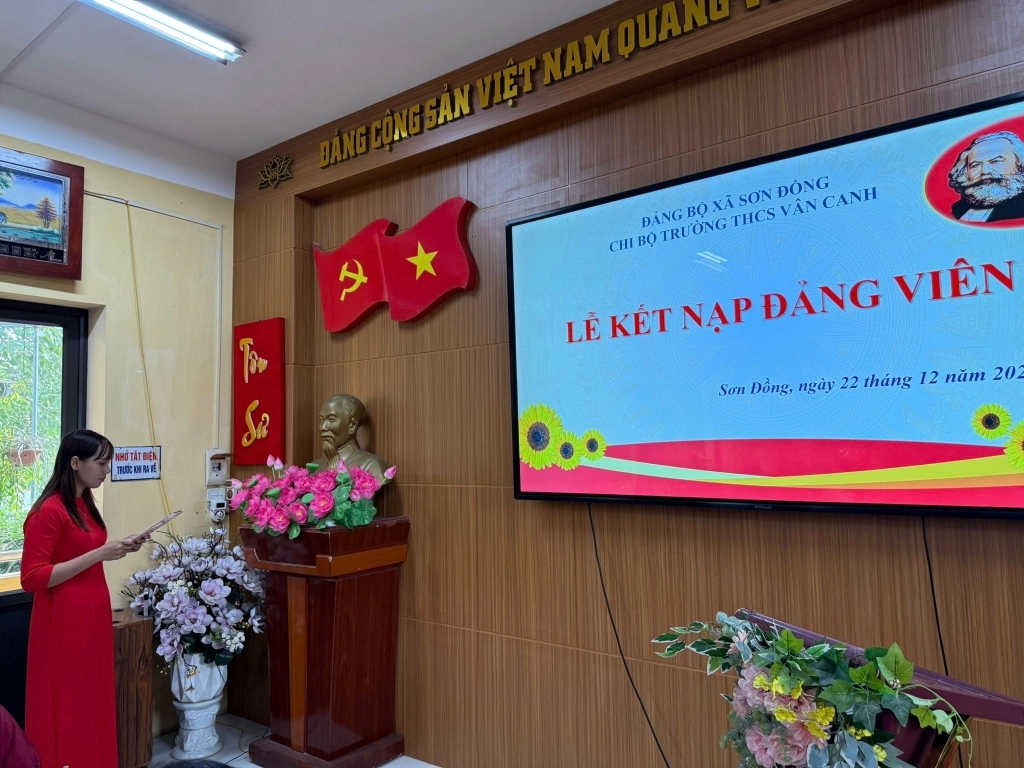 Lễ kết nạp đảng viên 2025