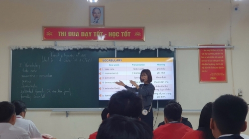 Hưởng ứng phong trào thi đua “dạy tốt – học tốt”