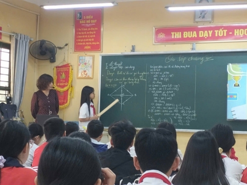 Hưởng ứng phong trào thi đua “dạy tốt – học tốt”